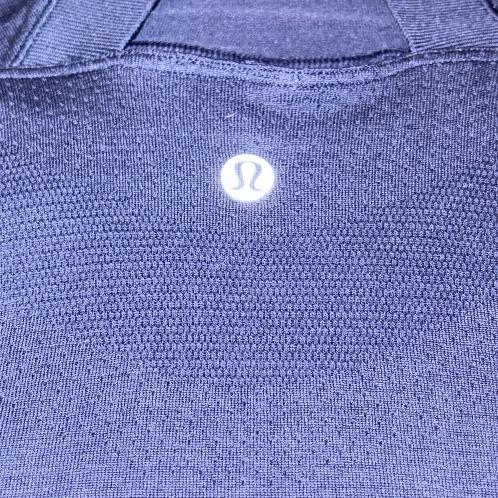 Women’s Lululemon Navy Tennis Dress Size XS Built In Shorts
